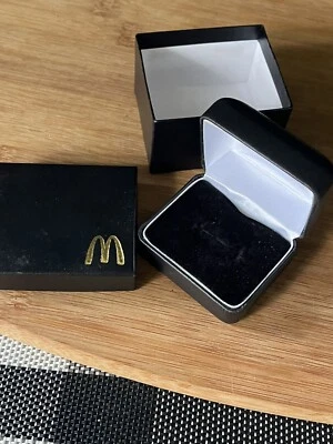 Caja de anillo de premio McDonalds Employee Service tamaño 11 en caja con documento original Foto 1 de 4