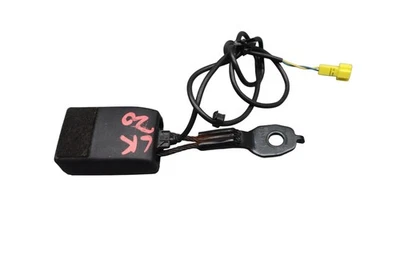 Cinturón de seguridad delantero izquierdo del lado del conductor 14-23 Mercedes B250e CLA250 hebilla OEM Foto 1 de 4