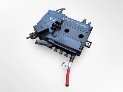 Original Mercedes-Benz C-Klasse W205 Sicherungskasten A2055402850 - Bild 1 von 3