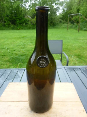 bouteille ancienne verre soufflé VERRERIE DE COUERON LITRE sealed bottle - Photo 1/4