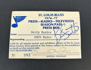 1976/77 BRIAN SUTTER Signed MEDIA SEASON PASS St Louis Blues GREAT Rookie YEAR - Picture 1 of 2