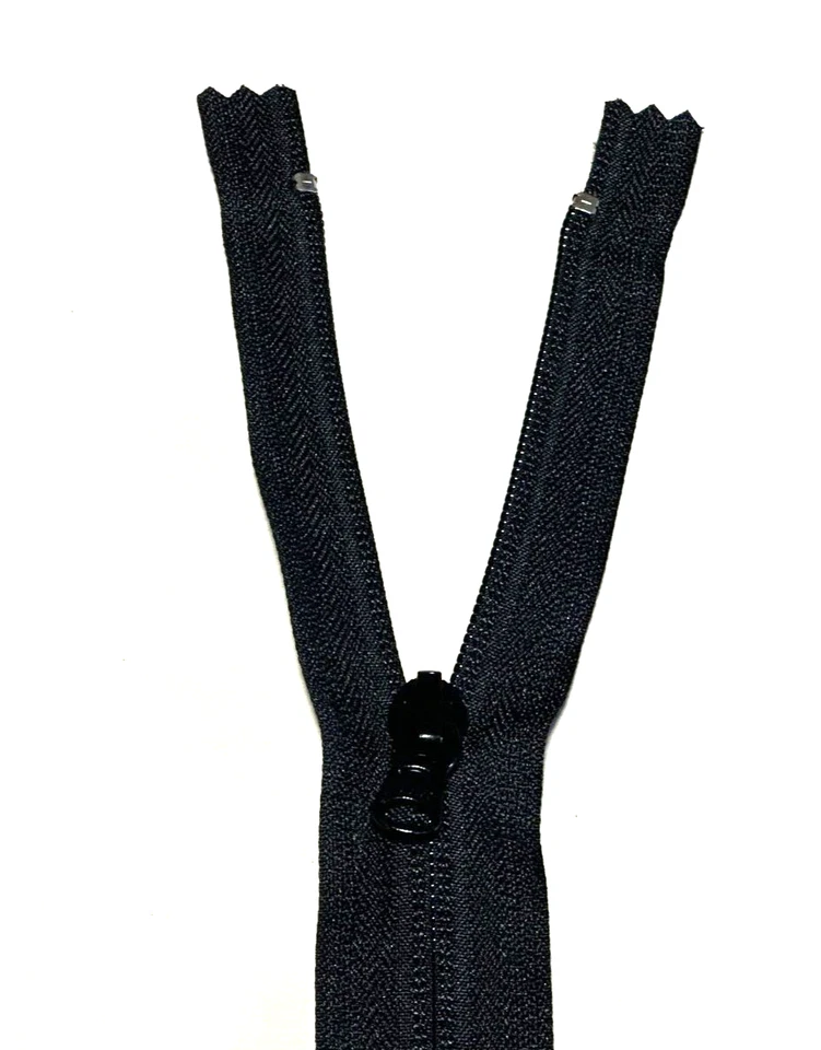 100 Pack YKK Nylon Coil Lightweight Reverse Zipper Color Black #580*Length 13" - Image 1 of 4