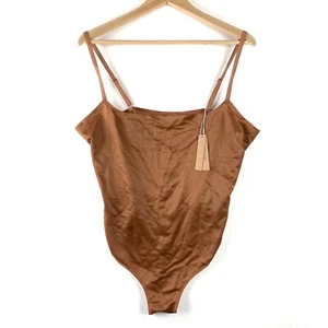 Skims Barely There Shapewear Bodysuit Size 3X Bronze Seamless T-Back Stretch New - Picture 1 of 9