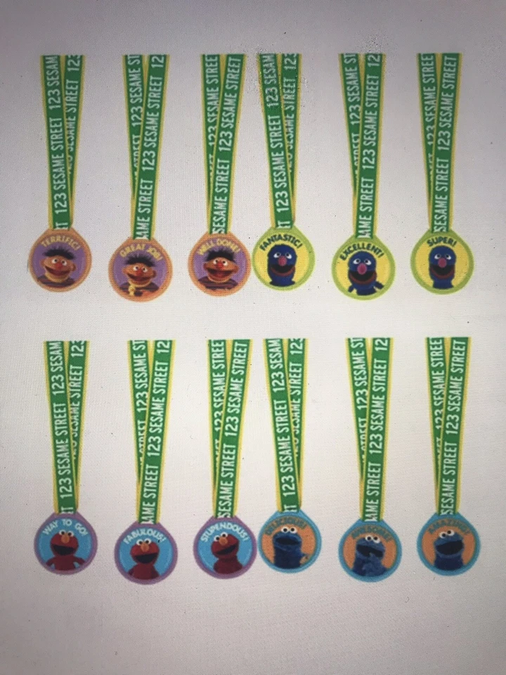 12 medallas asst de suministros de fiesta de calle sésamo favores Foto 1 de 1