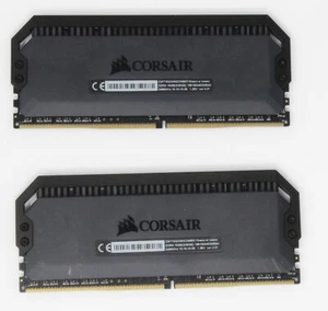 Corsair Dominator RGB 16 GB (2x8GB) CMT16GX4M2C3466C16 DDR4-3466 RAM (#26161) - Bild 1 von 2