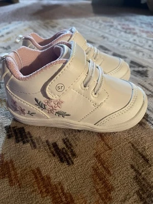 Zapatos Stride Rite para niños pequeños 5 nunca usados Foto 1 de 4