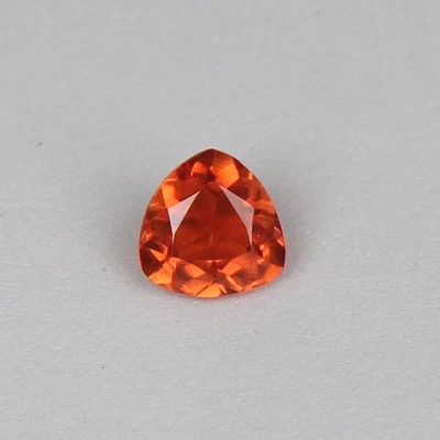 Oregon Sunstone 5.50 Ct. Trillion Cut Flawless Precious 100% RARE Gemstone - Image 1 of 4