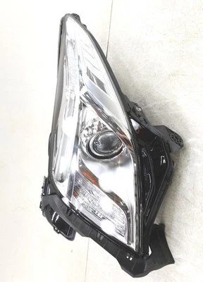 NEW OEM GM Passenger Side Headlight Assembly 19435329 Cadillac XTS 2013-2014 - Imagem 1 de 4