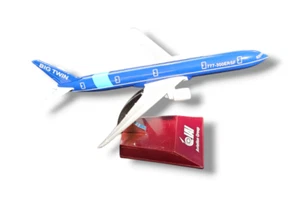 IAI Aviation Group The Big Twin B777-300ERSF Maßstab 1:400 Diecast Modell Boing NEU - Bild 1 von 7