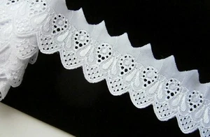  Bordura, pizzo, nastro, bordo di pizzo, Madeira, bianco, 45 mm, * M-173 * - Foto 1 di 2