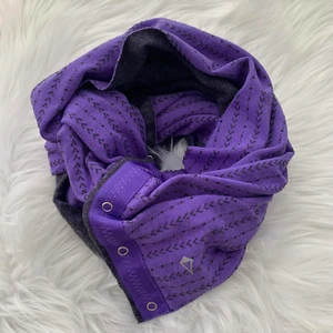 ivivva - Purple gray chevron knit vinyasa snap infinity scarf - Picture 1 of 3