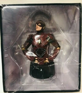 DC BATMAN UNIVERSE COLLECTOR BUST - THE FLASH - Picture 1 of 3