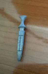 Game Clue - Replacement piece - Knife - Picture 1 of 3