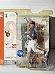 McFarlane Series 10 MLB Action Figure 2004 Rafael Palmeiro Black Jersey Hat NEW - Picture 1 of 4