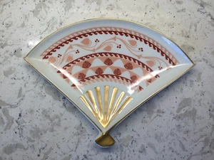 LEONTINE Gail Levites for Taste Setter Sigma Fan Shaped Plate Made in Japan - Picture 1 of 9