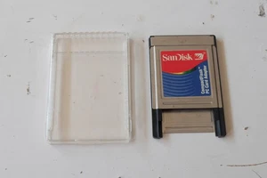 Adaptador SanDisk CompactFlash (CF) / PC Card (PCMCIA) con estuche - Imagen 1 de 3
