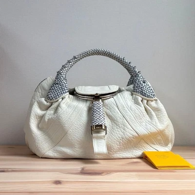 Near Mint FENDI Spy Bag Leather White Toto Bag Handbag clasp - Image 1 of 4
