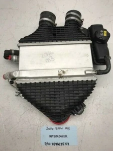 2016 BMW F80 F82 F83 M3 M4 S55 OEM INTERCOOLER 7846235-07 15-19 - Picture 1 of 8