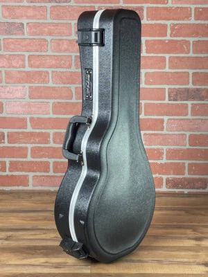 SKB Universal F-Style Mandolin Case - Image 1 of 4