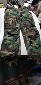 WOODLAND CAMOUFLAGE HEAVY MEN'S MEDIUM LONG CARGO PANTS - Picture 1 of 10