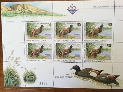 NZD1X 1994 New Zealand 1, Gov. Genl's Edition, Souv Sheet, Paradise Shelduck  - Image 1 of 2