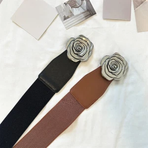 Cintura donna metallo fiore rosa pelle PU con elastico intrecciato - Foto 1 di 15