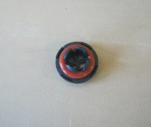 NEW Donaldson P515955 ECM ECU black snap fit vent cover - Picture 1 of 5