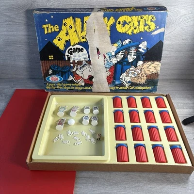 The Alley Cats Board Game Ideal 1976 Moggies Fish Bulldogs Dustbins SEE DESC - Image 1 of 4