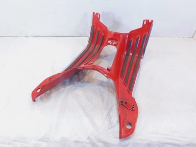 Piaggio Vespa Primavera Sprint 50 125 150 Lower Footrest Foot Hold Fairing - Image 1 of 4