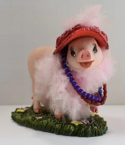 Oh Sow Sassy Pig Figurine Stepping Out in Sty-le Collection Red Hat 1990s Damage - Picture 1 of 7