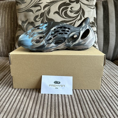 Adidas Yeezy Foam Runner (RNR) MX Cinder UK 9 NUOVO DI ZECCA ✅