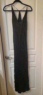 INTERMIX Black Mia Satin Gown in Size 6 - Imagem 1 de 4