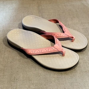Vionic Casandra Sandals Womens Size 11 Pink Leather Thong Flip Flops TVW5542 - Picture 1 of 10