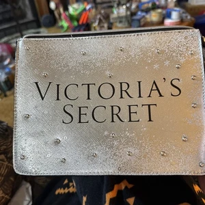 Silver victorias secret makeup bag - Picture 1 of 12