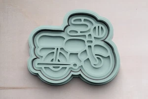 Ausstechform Moped – Plätzchenform PLA mit Stempel für kinderfreundliches Backen - Bild 1 von 5