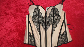 ANN SUMMERS UNDERWIRED SHELL/BLACK CORSET TOP SIZE 18 NWT  'MARLENA'