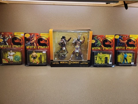 Lot Of  MORTAL KOMBAT VINTAGE Figures. Sub Zero, Movie Rayden, Cage, Sonya Etc Cover