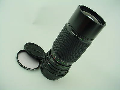 Sigma 100-200mm f/4.5 Macro Zoom-K Lens Manual Focus for Konica  - Image 1 of 4