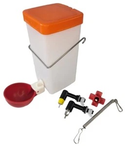 1L (32 oz) Drinker With Water Cup Plus 3 Nipples For Poultry And Small Animals - Picture 1 of 5