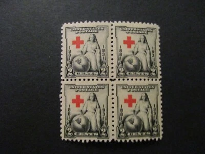 Scott # 702 Block of 4 MH/OG - Image 1 of 2