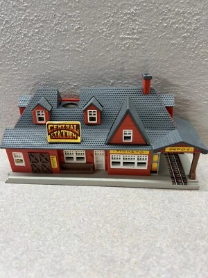 Micro Máquinas Estación Central Galoob Escenas de Ciudad 1989 De Colección Foto 1 de 2