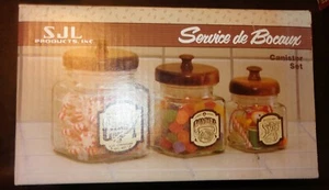 JUEGO DE 3 FRASCOS DE VIDRIO DE COLECCIÓN PARA DULCES GOLOSINAS Y COSAS TAPA DE MADERA BOTICARIO SJL PROD. - Imagen 1 de 7