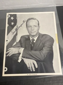 NASA Mercury Astronaut M. Scott Carpenter (¿abierto automáticamente?) Foto firmada - Imagen 1 de 2