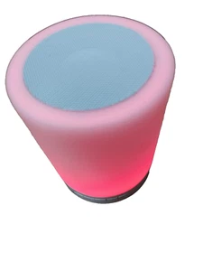 Bluetooth Nachttischlampe mit FM-Radio und MicroSD-Kartenslot - Bild 1 von 4