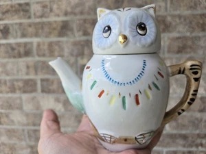 Tetera de cerámica pequeña vintage Owl Demitasse - Hecha en China - 5" - Imagen 1 de 5