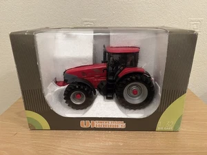 Universal Hobbies McCormick ZTX Tractor 1:32 Scale Diecast Model - Picture 1 of 6