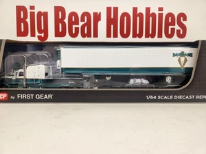 New 1/64 DCP #60-1459 John Darragh Trucking 389 Peterbitt W/Matching Reefer Trai - Picture 1 of 9
