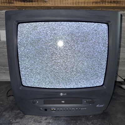 LG 20" CRT TV & Video Combi 20" Retro Gaming  - Immagine 1 di 4