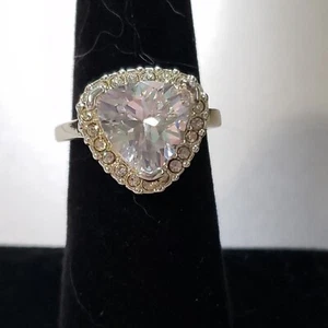 AVON SZ 5 3/4 RING - BOLD CUSHIONED TRIANGLE CZ WITH RHINESTONE ACCENTS - CLEAR - Picture 1 of 9