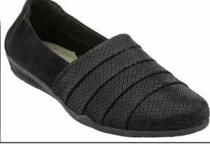 Women's Earth Brand Marsala Slip-on Flats Shoes Black  6 M  $99 - Picture 1 of 7
